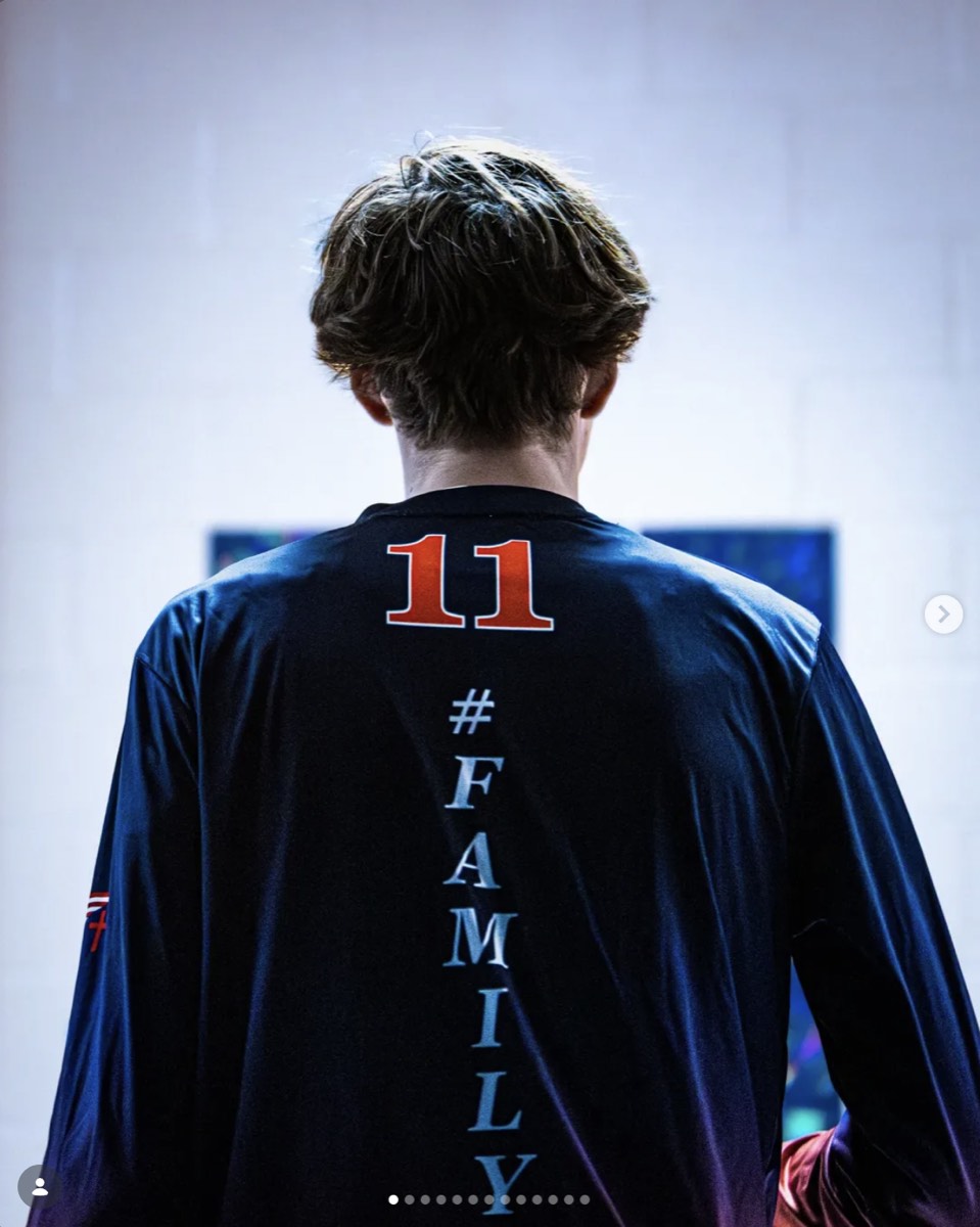 #FAMILY warmup shirt