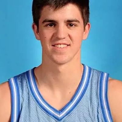Alex Yager headshot
